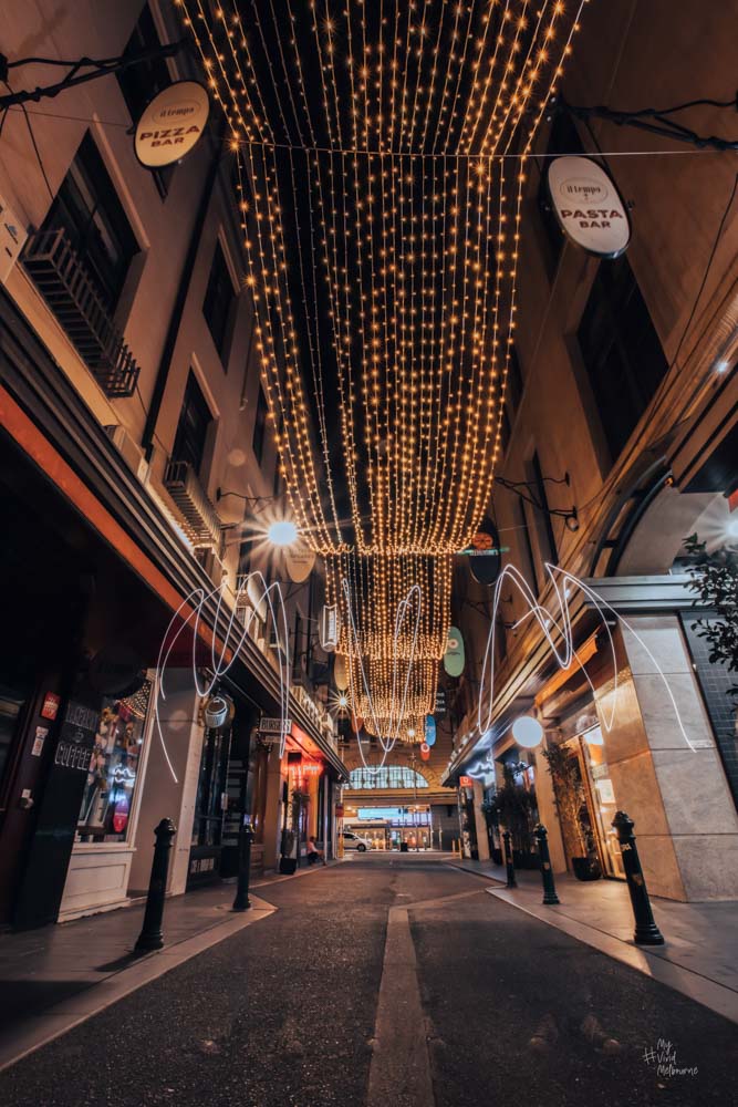 Degraves Street II